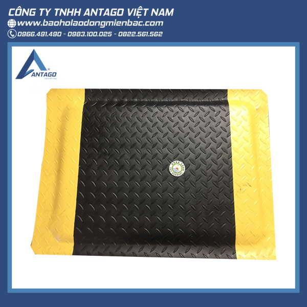 Thảm-3 Thảm Cao Su Tĩnh Điện Chống Mỏi